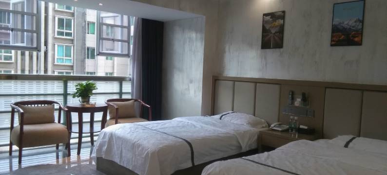 南江明珠假日酒店图片