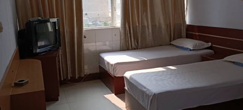 日照缘鑫宾馆(海纳商城店)图片