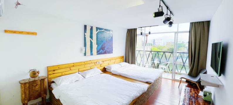 深圳三层楼民宿图片