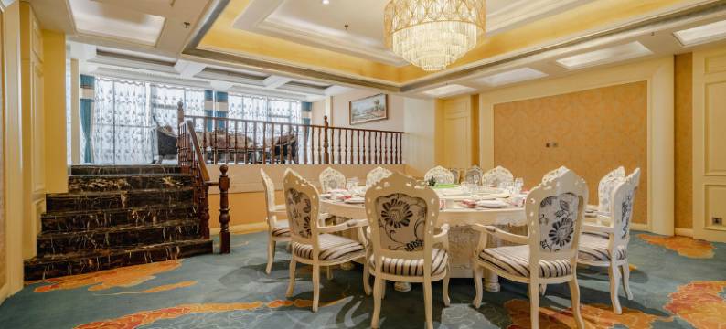 定边虹桥王子酒店图片