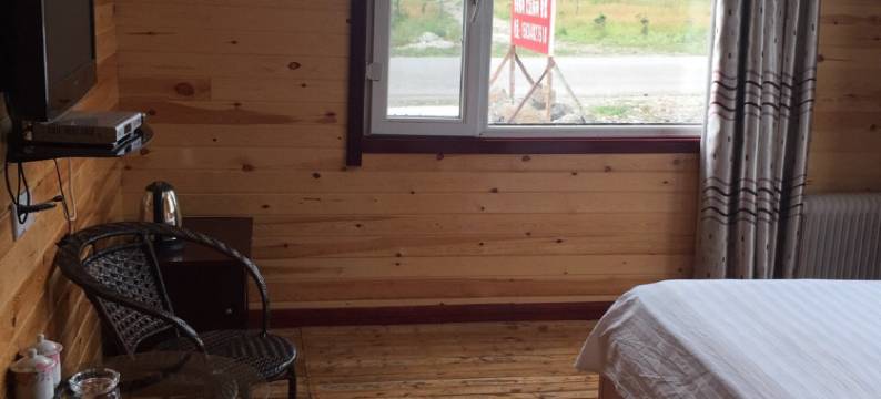 阿尔山峰情园酒店图片