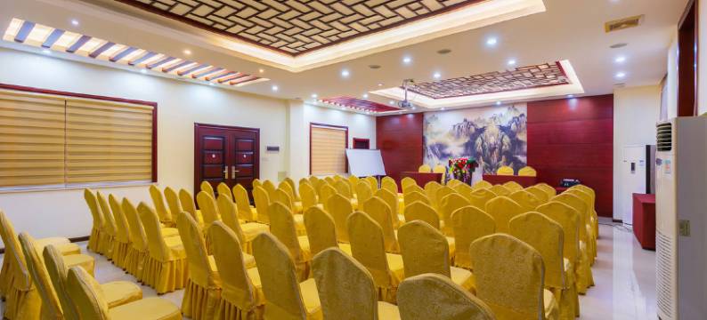 南宁松源锦酒店(金湖广场地铁站店)图片