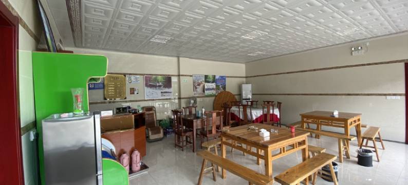 天柱山望岳亭农庄图片