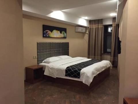 紫金花时尚宾馆