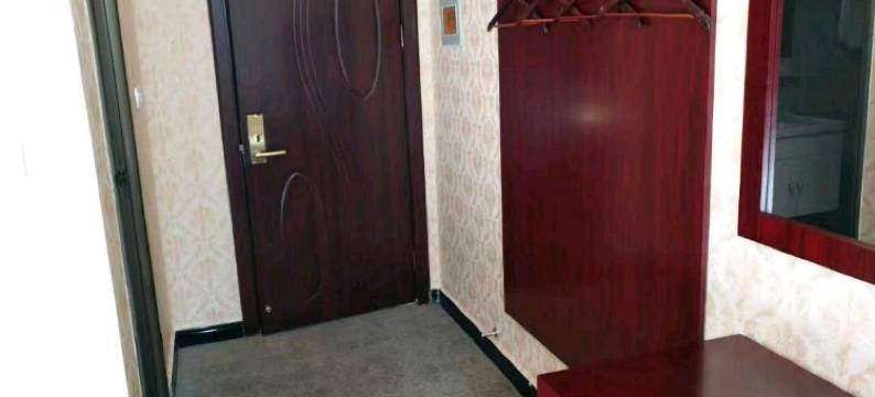 芒康帝豪大酒店图片