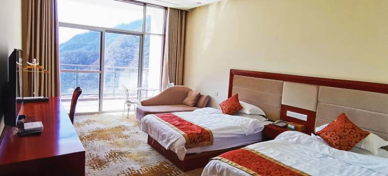 岳西明堂山酒店图片