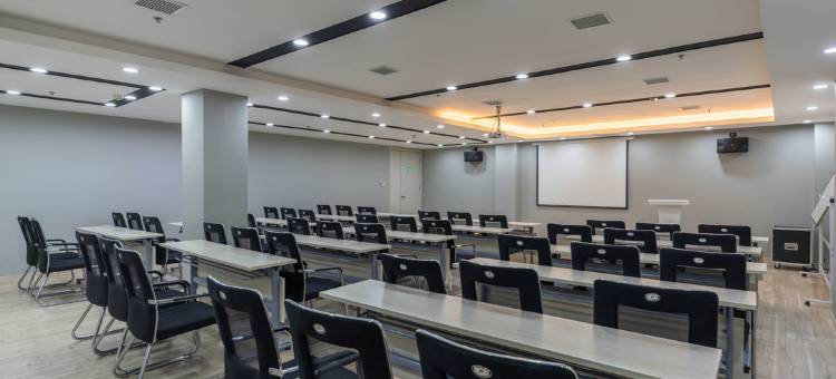 如家商旅酒店(沈阳中街故宫恒隆广场店)图片