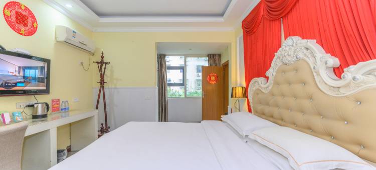 邻水富安假日酒店图片