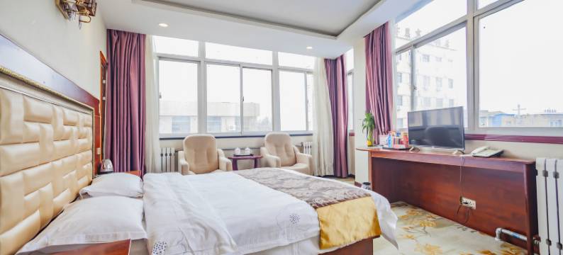 长武皇家客栈图片