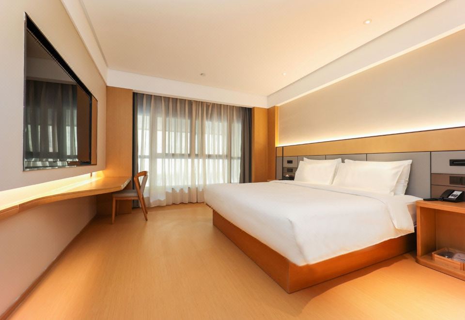  Hotel Overview
