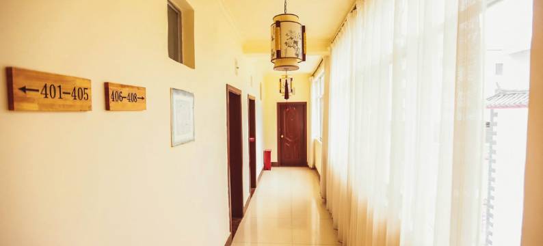 丽江泰和亚星酒店图片