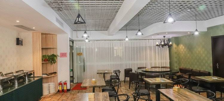 青鸾假日酒店(科学大道信息工程大学店)图片