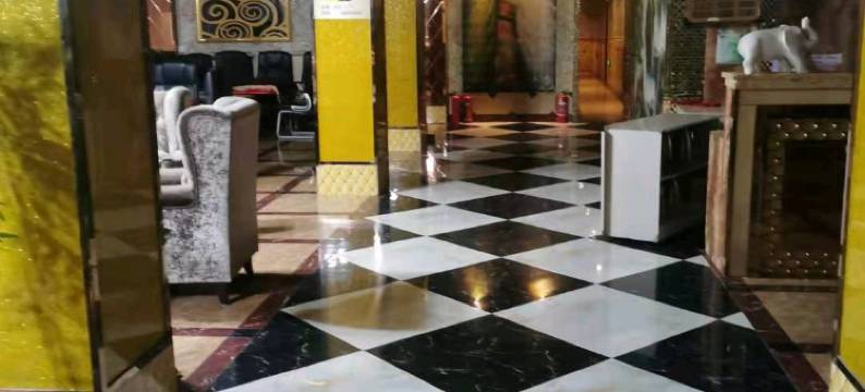 南部滴水情商务会所图片