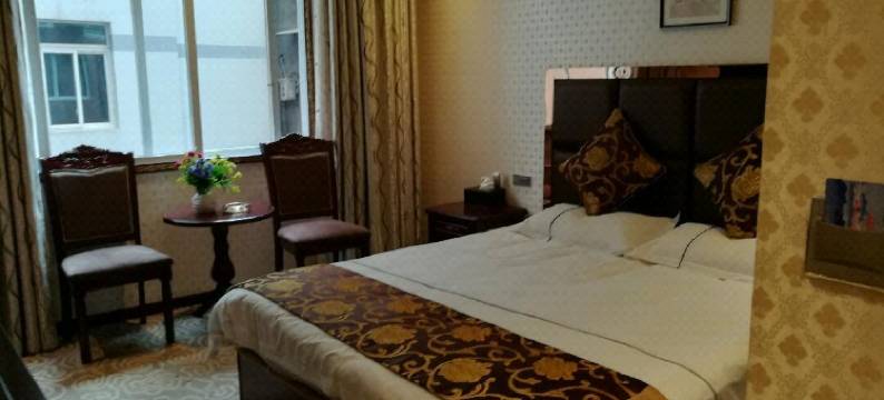 盐津云峰商务酒店图片