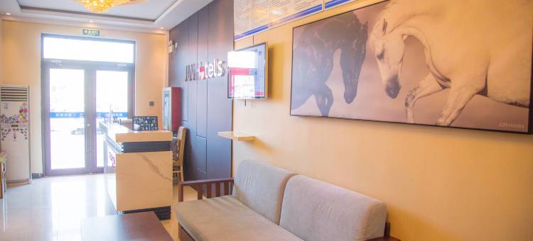 骏怡连锁酒店(万全区西高速路口店)图片