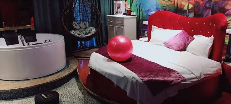 卡米诺主题酒店(昆山莱茵广场店)图片