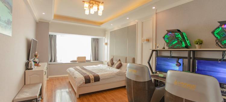 嗨生电竞酒店(南充金融广场高坪万达广场店)图片