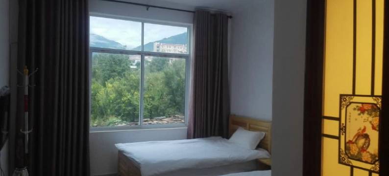 小金木尔巴客栈图片