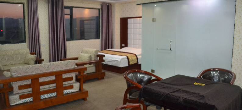 卢氏和谐商务宾馆图片