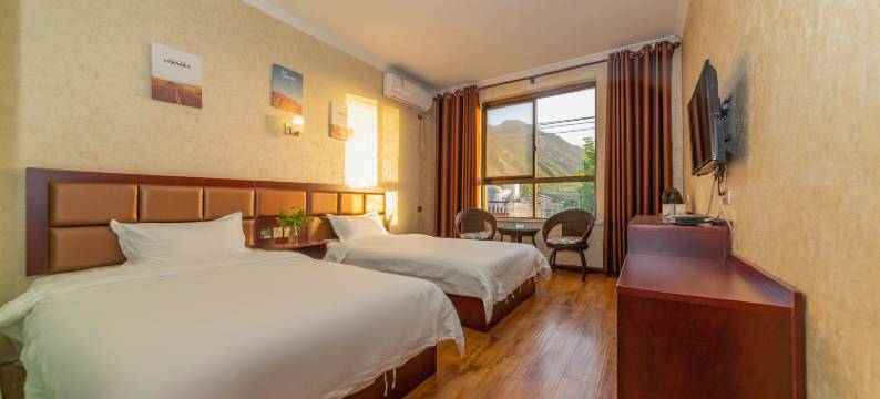 华山西博苑客栈图片