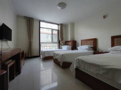 平泉凤天合宾馆