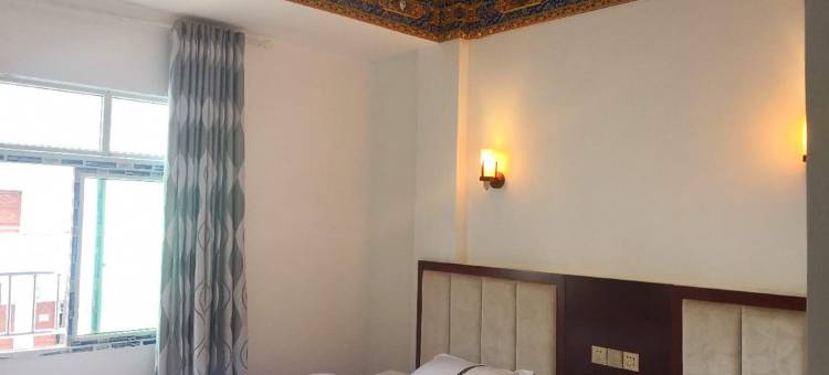 乡城盛凯星商务酒店图片