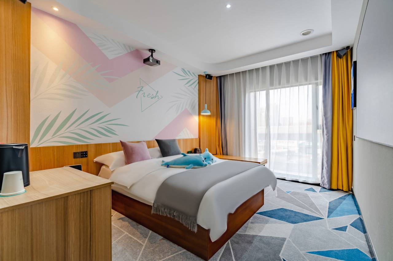 海豚愉悦智能酒店(合肥瑶海万达方庙地铁站店)