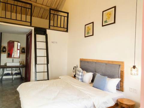 泽州粮仓青年旅舍