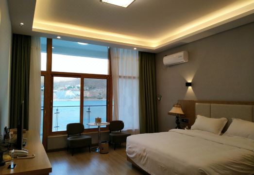 Shidu Hotspring Hotel Hotel Overview