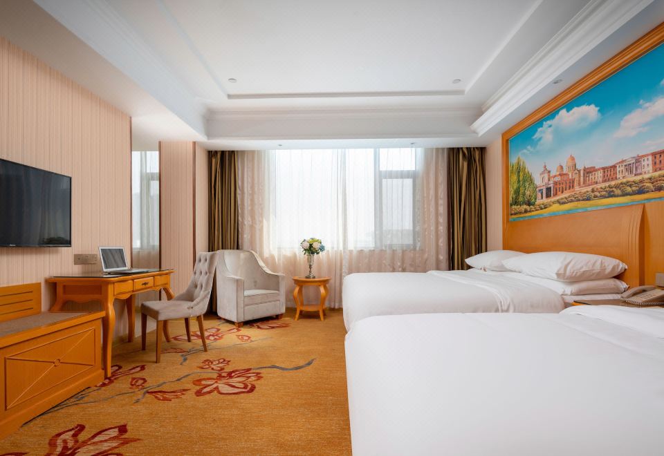 Vienna Hotel (Tianjin Five Avenues Youyi Road Cultural Center Subway Station) Hotel Overview