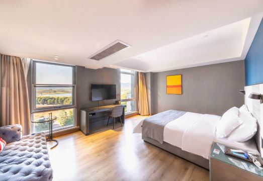 Lanou Hotel (Xuancheng Xuanzhou District Government Affairs Center Store) Hotel Overview