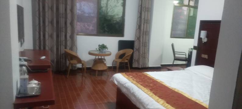 宁洱夜点驿栈图片