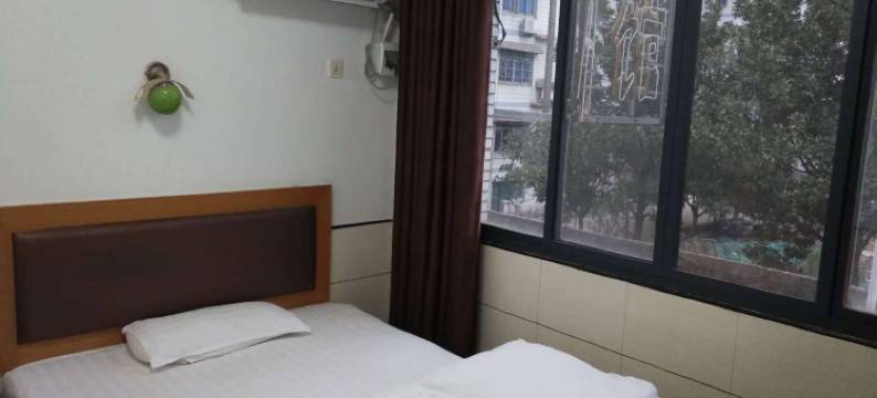 津市华峰宾馆图片