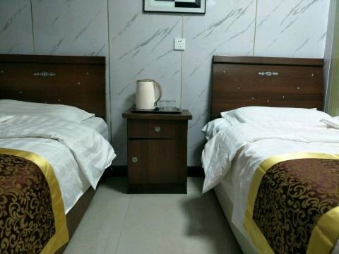 柏坡宾馆(平山福美佳店)