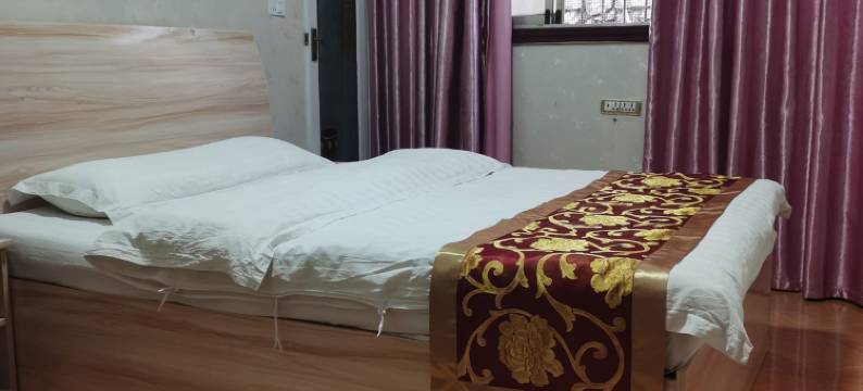 凯旋商务旅馆(六盘水火车站店)图片