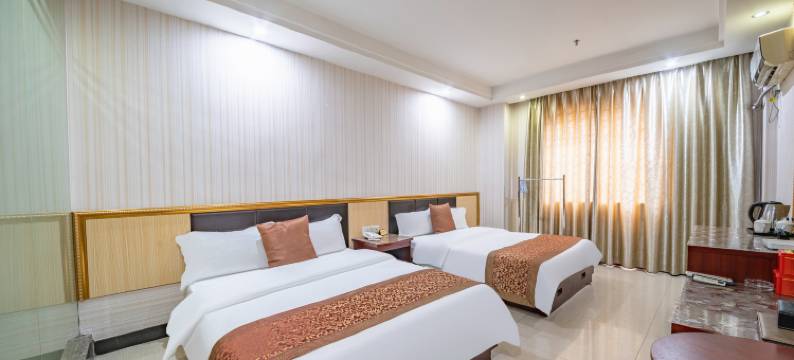 富临商务宾馆(罗定汽车总站店)图片