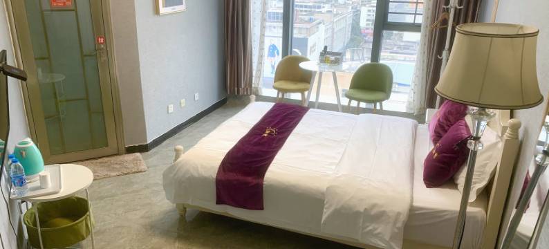 绵阳阳光主题式公寓酒店(人民公园店)图片