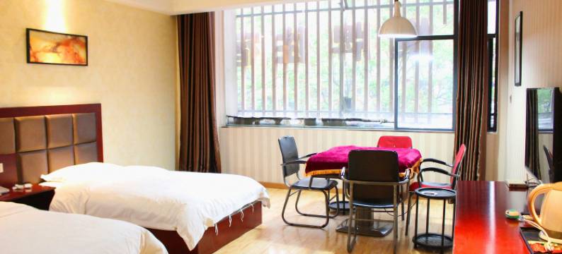 襄阳艾尚屋温馨酒店(民发世界城店)图片