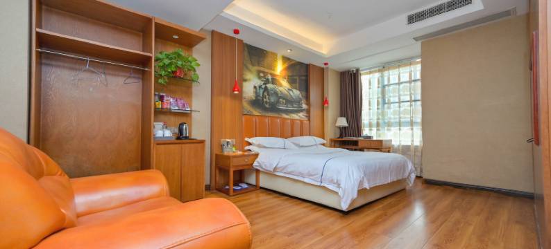 南江宏帆万安酒店图片