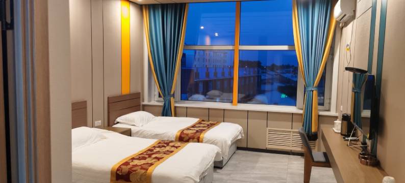 嘉荫乌云镇龙云宾馆图片