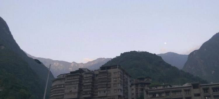 宝兴帝豪酒店图片