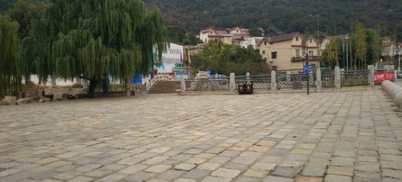 连云港枫林客栈图片