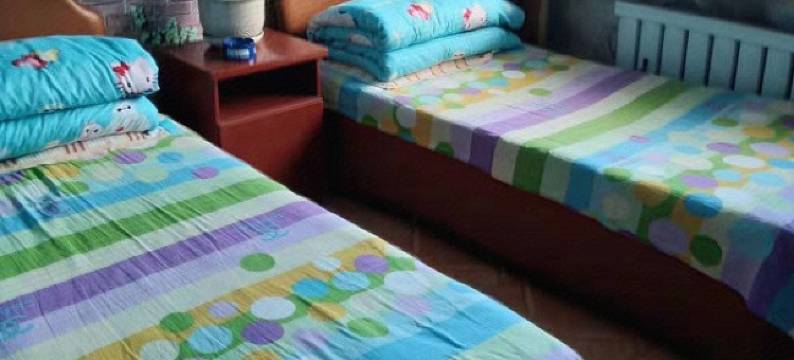 绥棱四海店镇心悦旅店图片