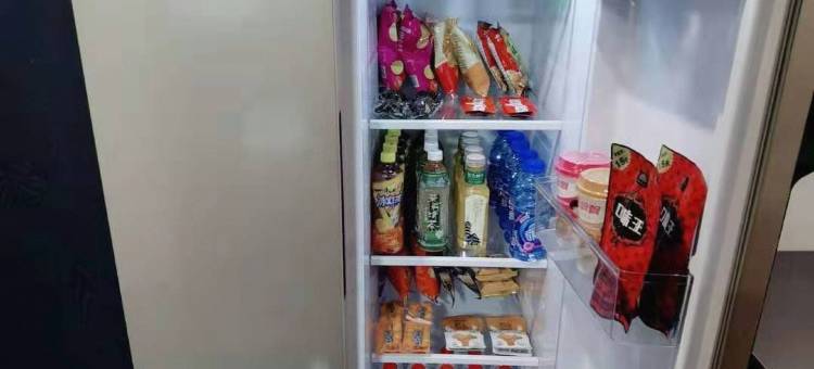 爱电竞酒店(郑州新郑孟庄地铁站店)图片