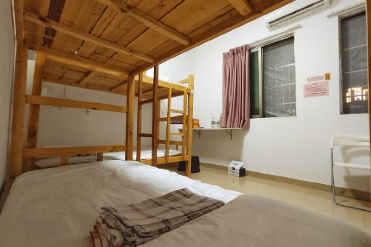 乐之野青年旅舍广州南站店