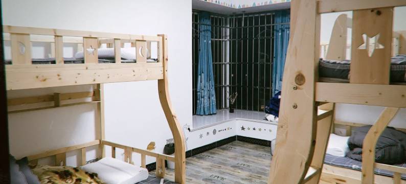 遵义此间青年旅社图片