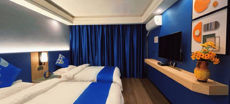 9龙连锁酒店(钦州站钦州湾广场店)图片