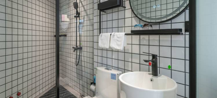 青季酒店(盐城大丰港汽车客运站店)图片