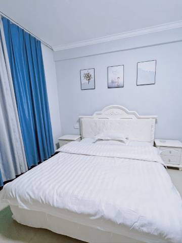 弥勒友缘旅馆(湖泉生态园庆来公园店)