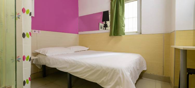 易佰连锁旅店(天津西站红桥洪湖里地铁站店)图片